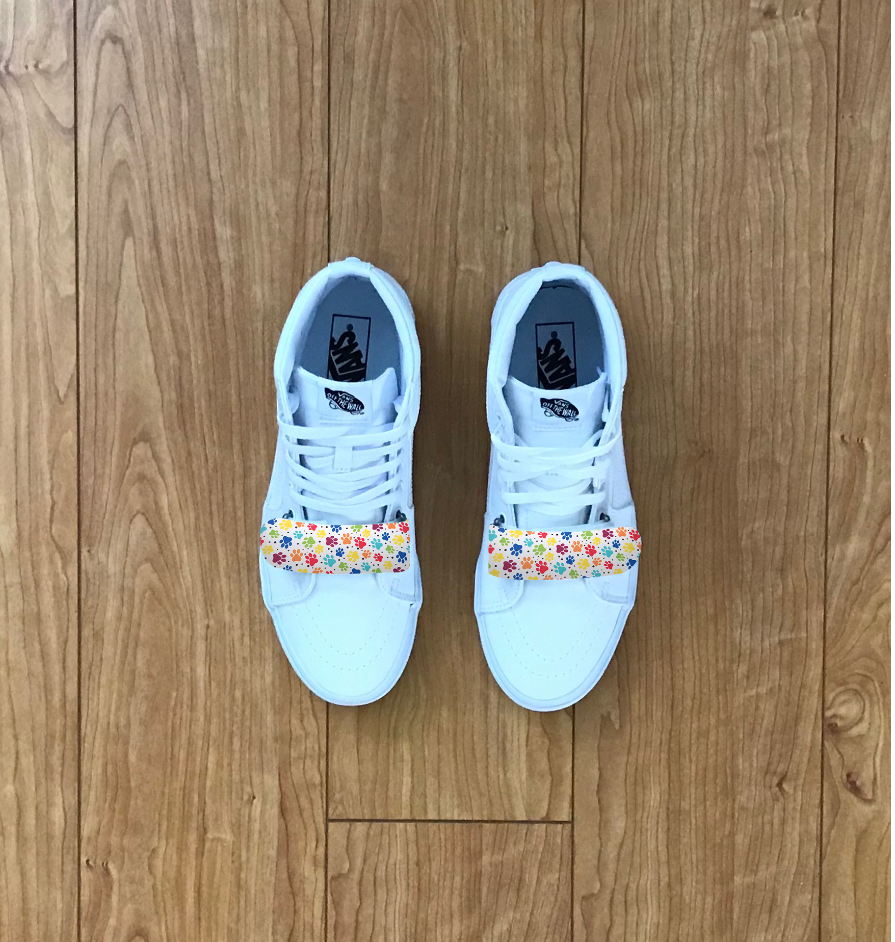 RAINBOW PAW PRINTS STRAP